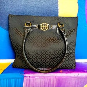 Tommy HIlfiger tote bag.Hardly used